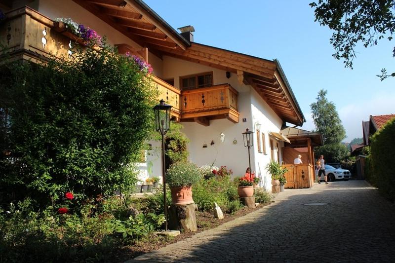 Appartementhaus Schirsner - Direkt Am See & Am Kurpark シュリールゼー エクステリア 写真